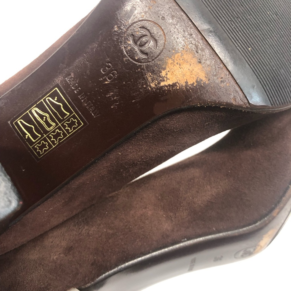 Chanel square cap toe heels, brown/black, GUC - Picture 4 of 13